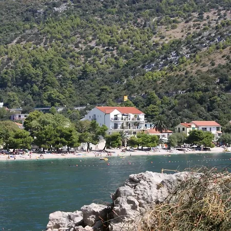 Apartman On The Beach-drvenik Drvenik (Split-Dalmatia)