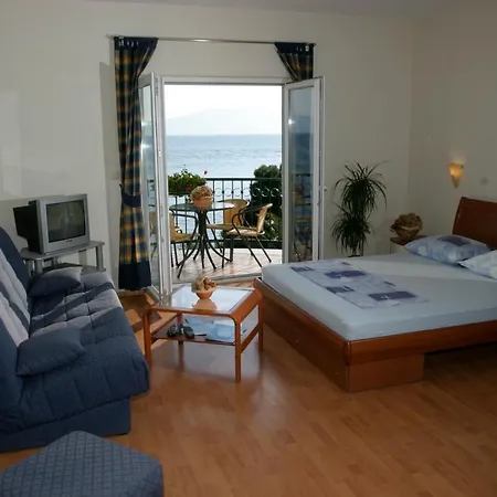 Apartman On The Beach-drvenik Drvenik (Split-Dalmatia)